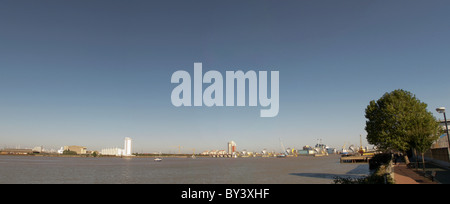 Landschaftsbild der Thames Barrier in London England uk Stockfoto