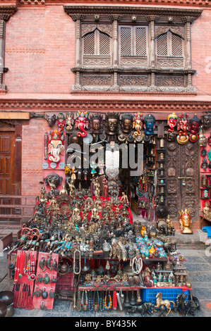 Souvenirs zum Verkauf auf dem Durbar Square in Kathmandu, Nepal Stockfoto