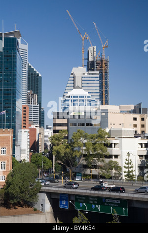 Das Baugewerbe auf dem neuen BHP Billiton Wolkenkratzer in Perth, Western Australia. Anfang 2011. Stockfoto