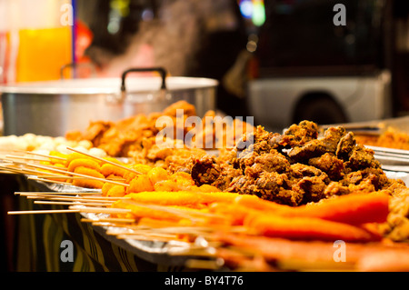 asiatische Straße Nahrung, Nachtaufnahme Markt in malaysia Stockfoto