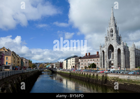 Kirche der Heiligen Dreifaltigkeit erbaut 1725. Es ist jetzt ein Kunstzentrum, verwaltet durch das Triskel Arts Centre. South Mall - Grand Parade, Stadt Cork, Irland Stockfoto