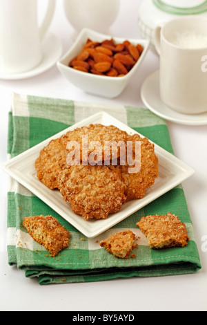 Mandeln und Orangen Gebäck. Rezept zur Verfügung. Stockfoto