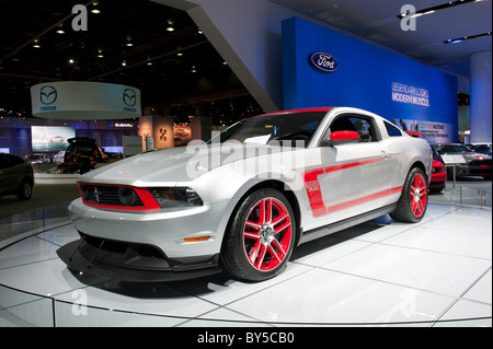 2012 Ford Mustang Boss 302 an der 2011 North American International Auto Show in Detroit Stockfoto