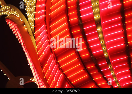 Vintage-Look-Neon-Schilder Stockfoto