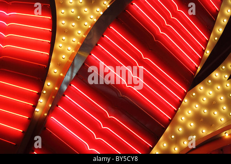 Vintage-Look-Neon-Schilder Stockfoto