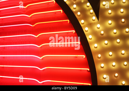 Vintage-Look-Neon-Schilder Stockfoto