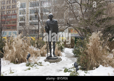 Statue von Mahatma Gandhi am Union Square in New York City. Stockfoto