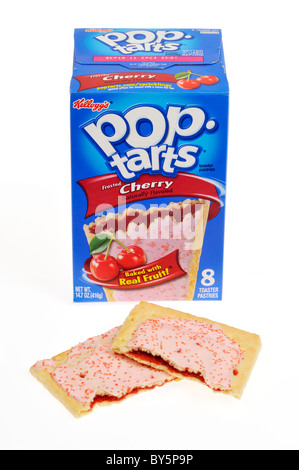 Kellogg's Pop Tarts frosted Cherry in 2 mit Box pop gebrochen - Torten auf weißem Hintergrund Stockfoto