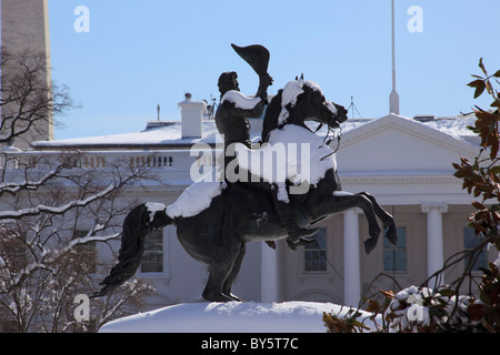 Andrew Jackson Statue Presidents Park Lafayette Square Denkmal weiße Haus nach Schnee Washington DC 1850 Clark Mühlen Bildhauer Stockfoto