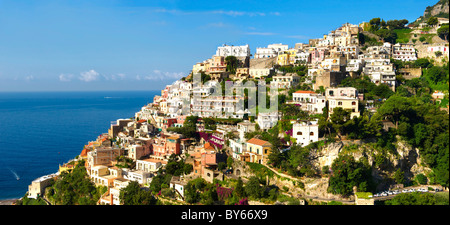 Die mondänen von Positano, Amalfiküste, Italien Stockfoto