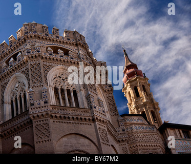 Mudejar-Stil-Turm (La Seo, Zaragoza) Stockfoto