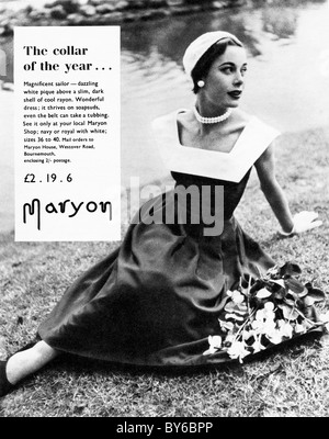 1950er Jahren Anzeige in Zeitschrift für Maryon Kleider Damenmode Stockfoto