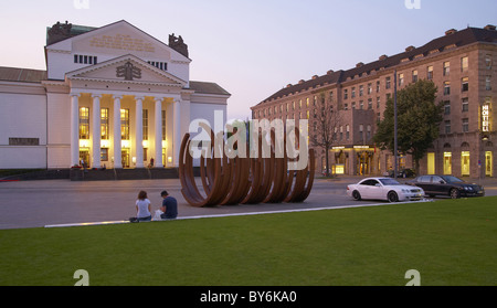 Stadttheater am Abend, Duisburg, Nordrhein-Westfalen, Deutschland Stockfoto