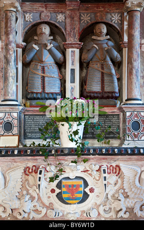 Walrond Denkmal in der Marienkapelle in St. Michael Kirche in Land Dorf Aldbourne, Wiltshire, England, Großbritannien Stockfoto