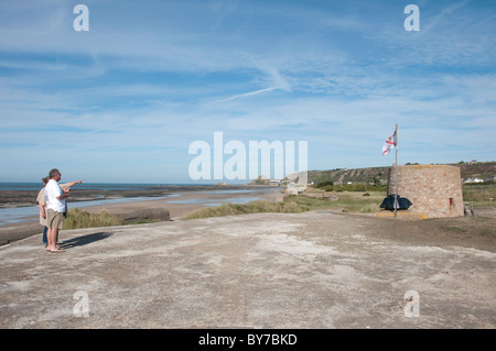 Oben auf den deutschen Bunker WW2 Military Museum, St Ouens Bay Jersey Stockfoto