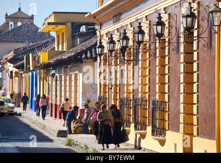 Straßenszene in San Cristobal de Las Casas, Chiapas, Mexiko Stockfoto