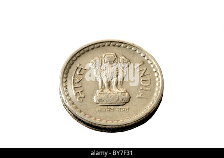 Eine fünf-Rupie-Münze isoliert auf weißem Hintergrund Stockfoto