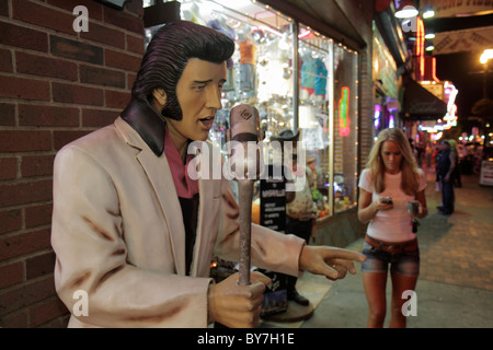 Nashville Tennessee, Music City USA, Downtown, Lower Broadway, Strip, Schaufenster, Souvenir, Shopping Shopper Shopper shoppen Shops Market Markets Marktplatz Stockfoto