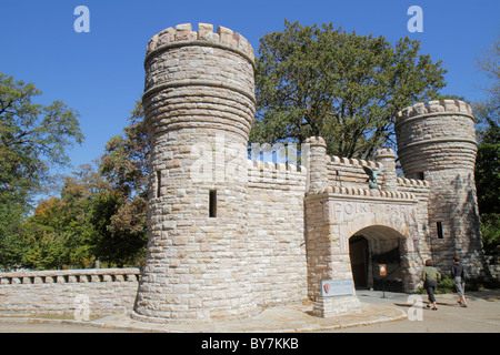 Tennessee Chattanooga, Lookout Mountain, Point Park, Chickamauga Chattanooga National Military Park, Bürgerkrieg, Schlachtfeld, Eingang, Vorderseite, Tor, Frau fema Stockfoto