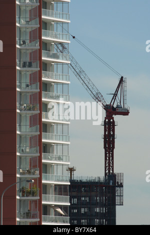 Bau eines Wohnhauses Hochhaus an der Gold Coast, Queensland, Australien Stockfoto