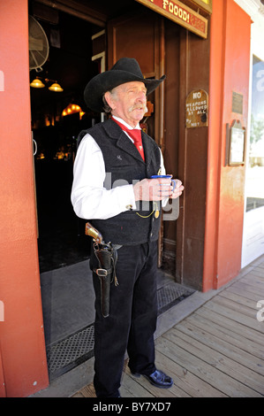 Schütze mit Gewehr und Holster Tombstone Arizona Stockfoto