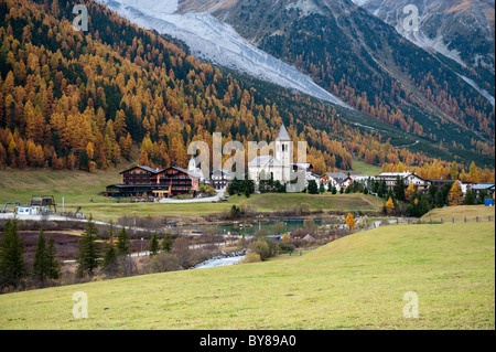 Herbstfarben Sulden Trentino-Südtirol-Italien Stockfoto