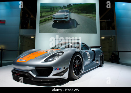 Porsche 918 RSR Schwungrad Hybrid-Rennwagen auf der 2011 North American International Auto Show in Detroit Stockfoto