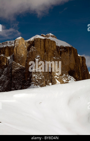 Westlichen Rand von der Gruppo Sella, Sella Gruppe und den Passo Sella, Sellajoch Wolkenstein Dolomiten Italien Stockfoto