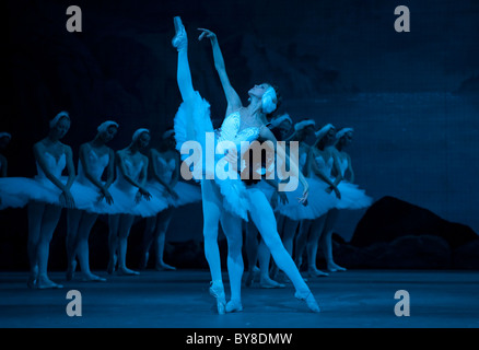 Malina Ballett Swan Lake in The Royal Opera House London UK durchführen Stockfoto