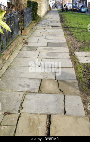 Holywell Hill Pflaster, St Albans, England, UK. Stockfoto