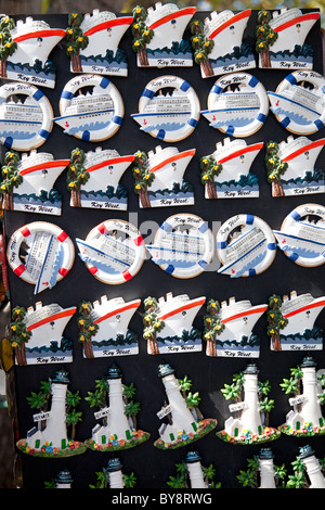 Kühlschrank-Magnet-Souvenirs zum Verkauf in der Nähe von Mallory Square, Key West, Florida Stockfoto