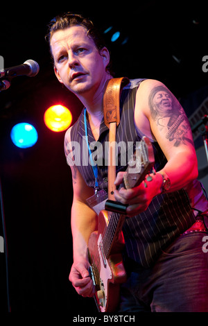 Ian Siegal erklingt in der 2010 Linton Musikfestival, Herefordshire, England, UK Stockfoto