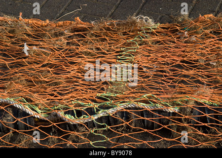 Meer Trawler Fischernetze und zugehörige Ausrüstung Stockfoto