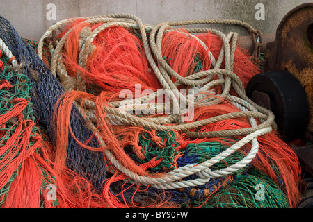 Meer Trawler Fischernetze und zugehörige Ausrüstung Stockfoto