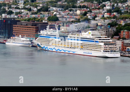 Das Kreuzfahrt Schiff Aida Luna In St. Johns Neufundland Kanada Stockfoto