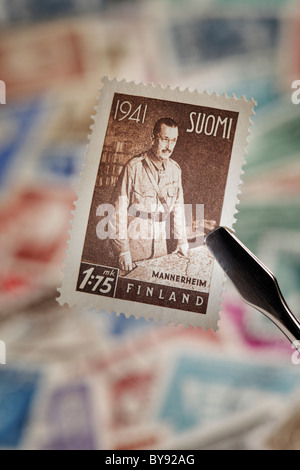 Finnische Kriegszeit Stempel von 1941. Carl Gustav Emil Mannerheim. Stockfoto