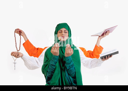 Eine muslimische Frau beten Stockfoto