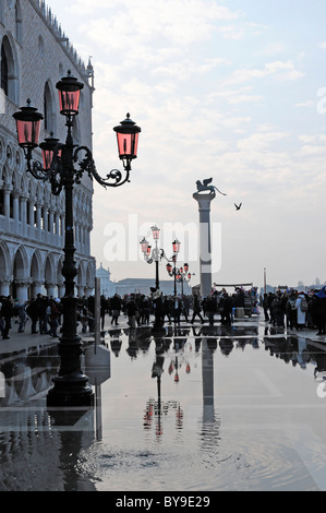 Überflutet St.-Markus Platz, Venedig, Venetien, Italien, Europa Stockfoto