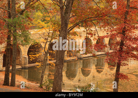 Crab Orchard Dam/Brücke, Cumberland Mountain State Park, Crossville, Tennessee, USA Stockfoto