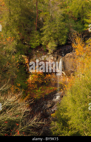 Piney Creek Falls, Herbst Creek Falls State Park Resort, Pikeville, Tennessee, USA Stockfoto