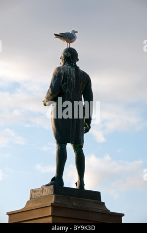 Captain Cook Statue, Whitby, North Yorkshire, Großbritannien Stockfoto