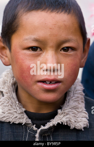 Tibetischen jungen Pilger in der Barkhor-Lhasa-Tibet. JMH4683 Stockfoto