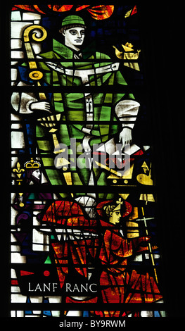 Canterbury Kent England Canterbury Kathedrale moderne Buntglasfenster Darstellung Erzbischof Lanfranc Stockfoto