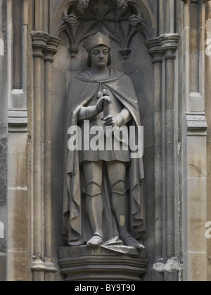 Canterbury Kent England Canterbury Kathedrale außen Statue Stockfoto