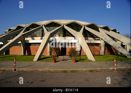 Italien, Rom, Palazzetto dello Sport, gebaut für die olympischen Spiele 1960, entworfen von Pier Luigi Nervi Stockfoto