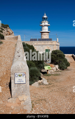 Leuchtturm am Cap de Tramuntana auf Dragon Island, Isla Dragonera, Mallorca, Balearen, Spanien, Europa Stockfoto