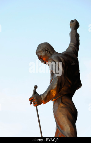 Freddie Mercury Statue, Dominion Theatre, Queen-Musical We Will Rock You, London, England, Vereinigtes Königreich, Europa Stockfoto