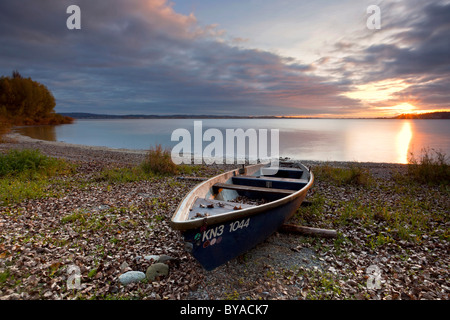 Sonnenaufgang am Hoeri Halbinsel, Blick auf den Bodensee im Herbst, Baden-Württemberg, Deutschland, Europa Stockfoto