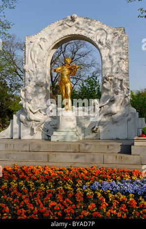 Johann-Strauss-Denkmal von Edmund Hellmer im Stadtpark Wien, 1. Bezirk, Wien, Österreich, Europa Stockfoto