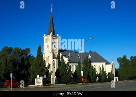 Erbe geschützt Niederländisch-reformierten Kirche im Neo-gotischen Stil, Calvinia, Südafrika, Afrika Stockfoto